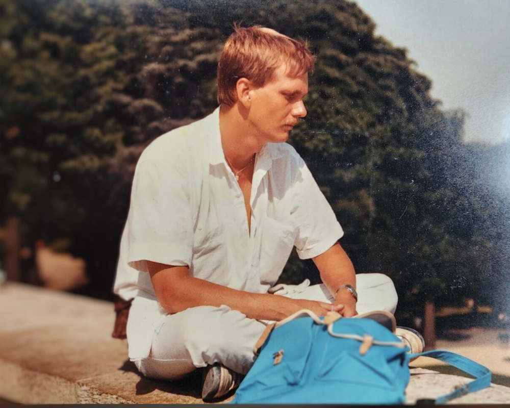 Retrato histórico de Wilhelmus Johannes María, el visionario fundador holandés del Hotel El Pantano en Jalapa, Nicaragua.